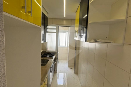 Apartamento à venda com 3 quartos, sendo 1 suíte,  em Jardim Arize, São Paulo, SP