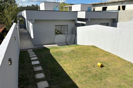 Casa à venda com 2 quartos, sendo 1 suíte, em Jardim Nova Suiça, Piracaia, SP