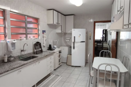 Casa à venda com 3 quartos, sendo 1 suíte, em Santana, São Paulo, SP