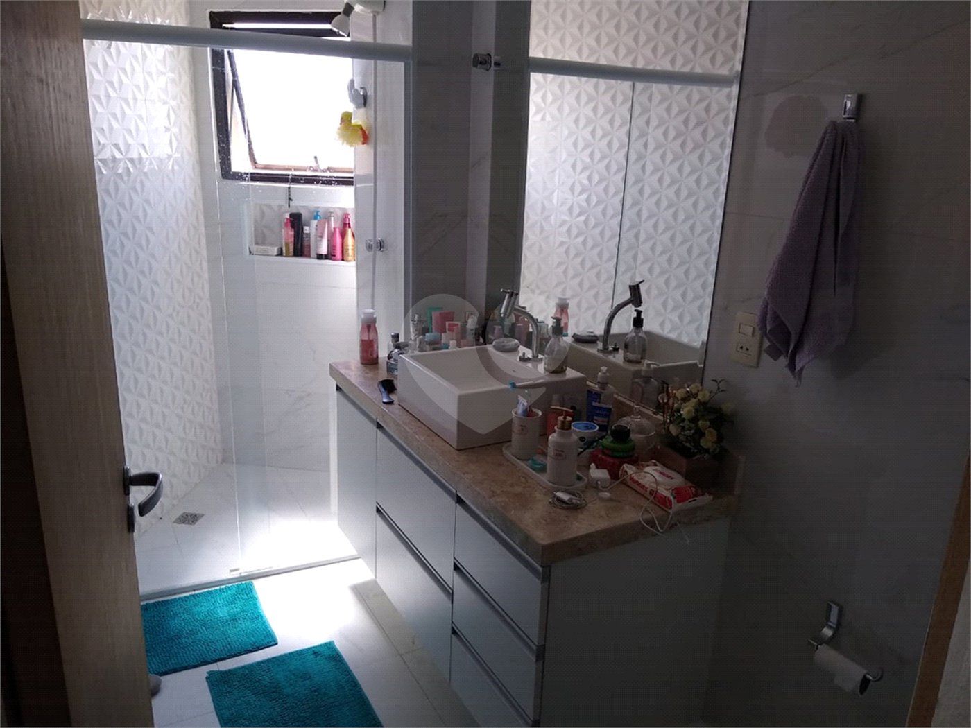 Apartamento à venda com 3 quartos, sendo 1 suíte,  em Vila Vitória, Mogi das Cruzes, SP
