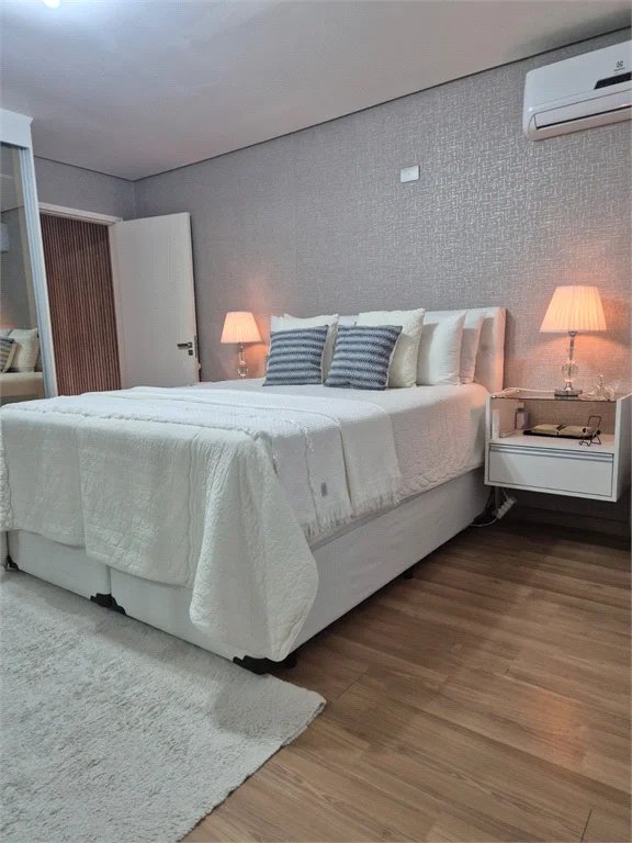 Sobrado à venda com 2 quartos em Jardim Martinica, São Paulo, SP