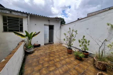 Sobrado à venda com 4 quartos, sendo 1 suíte, em Tucuruvi, São Paulo, SP