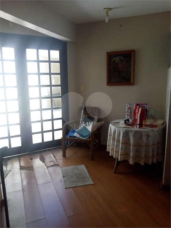 Casa Térrea à venda com 3 quartos, sendo 1 suíte,  em Jardim Prudência, São Paulo, SP