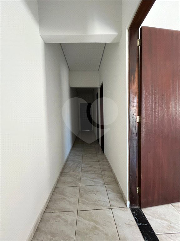 Casa à venda com 4 quartos, sendo 2 suítes, em Nova Cerejeira, Atibaia, SP