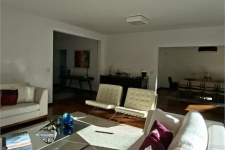 Casa à venda com 5 quartos, sendo 4 suítes, em Butantã, São Paulo, SP