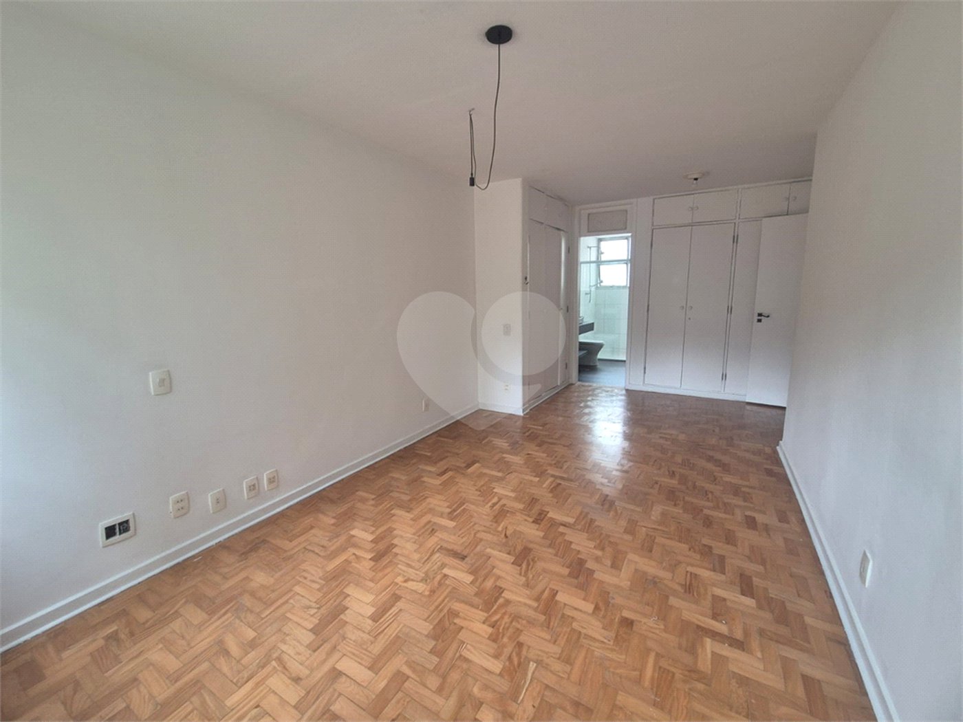Apartamento à venda com 4 quartos, sendo 1 suíte,  em Itaim Bibi, São Paulo, SP