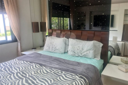 Apartamento à venda com 3 suítes em Vila Pompéia, São Paulo, SP