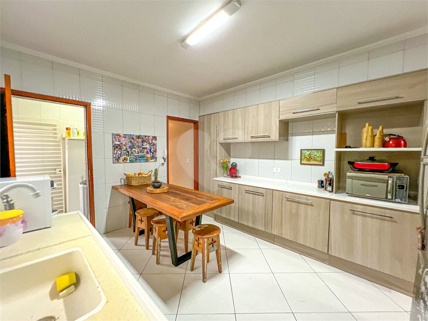 Casa à venda com 3 quartos, sendo 1 suíte,  no condomínio 658, São Paulo - SP