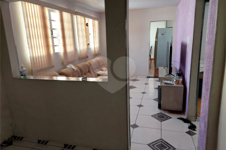 Casa de Vila à venda com 3 quartos em Jardim Santa Cruz, Salto, SP