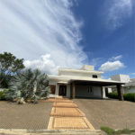 Casa à venda com 6 quartos, sendo 4 suítes,  no condomínio Palmeiras Imperiais, Salto - SP
