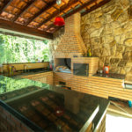 Casa à venda ou para alugar com 5 quartos, sendo 1 suíte, no condomínio Vila de Roma, São Roque - SP