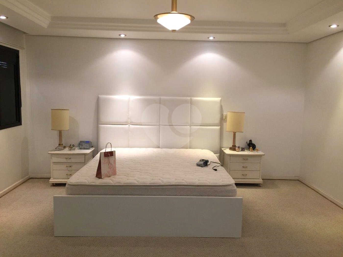 Apartamento à venda com 4 quartos, sendo 3 suítes, em Bosque da Saúde, São Paulo, SP