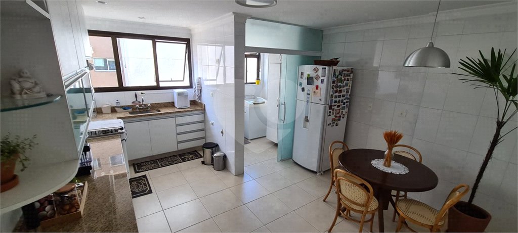 Apartamento à venda com 3 quartos, sendo 2 suítes, em Vila Monte Alegre, São Paulo, SP