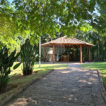 Casa à venda com 3 suítes no condomínio Terras de São Francisco, Vinhedo - SP