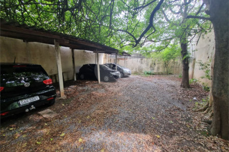Casa à venda com 4 quartos, sendo 1 suíte,  em Vila Clementino, São Paulo, SP