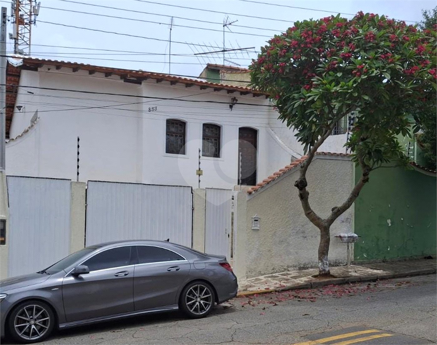 Casa à venda com 3 quartos, sendo 1 suíte,  em Vila Oliveira, Mogi das Cruzes, SP