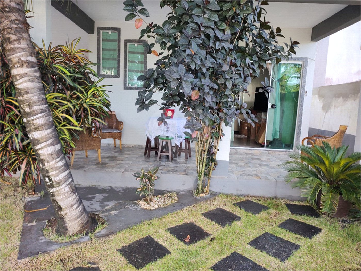 Casa à venda com 3 quartos, sendo 2 suítes,  em Rasa, Armação dos Búzios, RJ