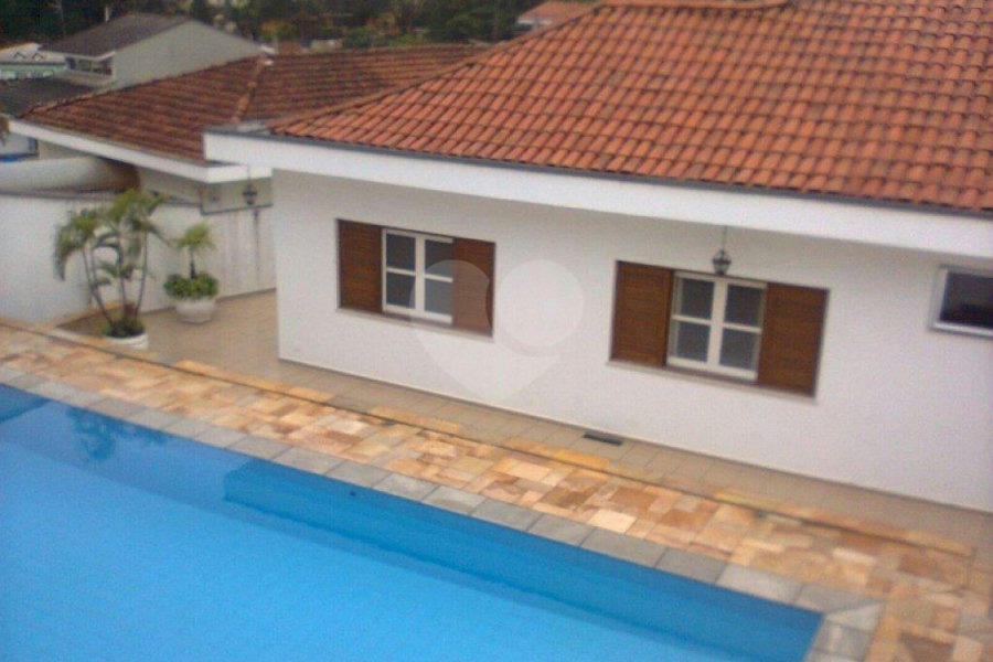 Casa Térrea à venda com 4 suítes em Vila Albertina, São Paulo, SP