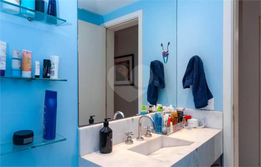 Apartamento para alugar com 3 quartos, sendo 1 suíte, em Água Branca, São Paulo, SP