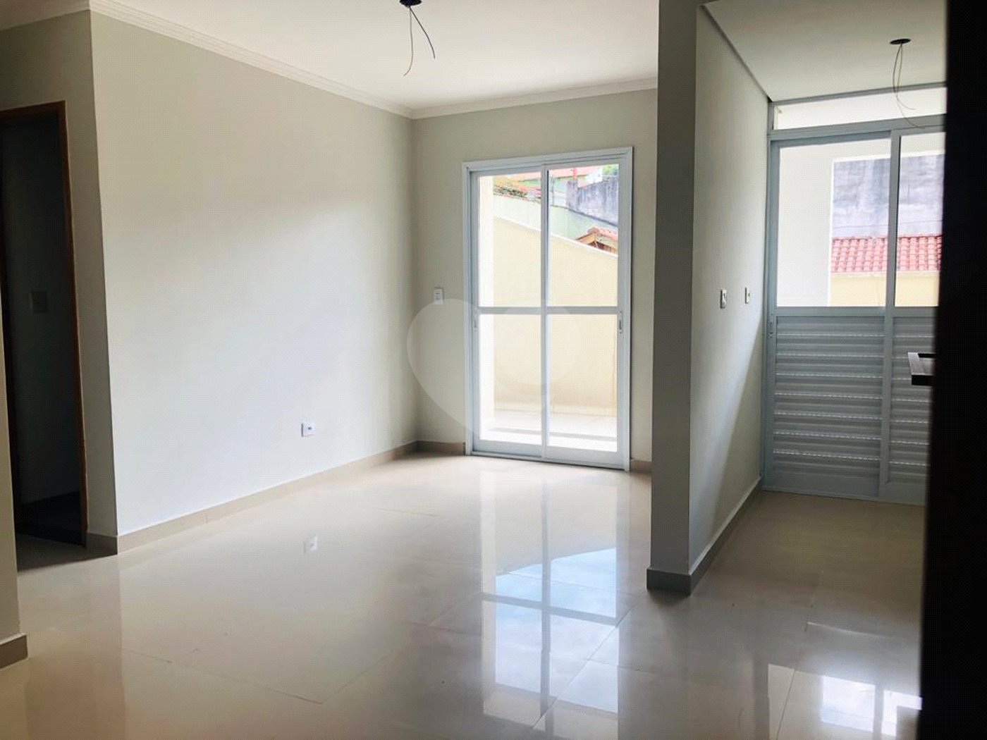 Casa à venda com 2 quartos no condomínio Sem Nome, São Paulo - SP