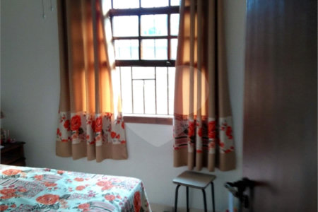 Casa à venda com 4 quartos, sendo 2 suítes, em Jardim Paulista, Atibaia, SP