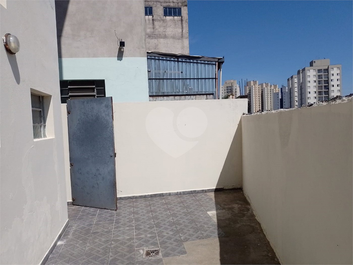Sobrado à venda com 2 quartos, sendo 1 suíte, em Vila Nova Cachoeirinha, São Paulo, SP