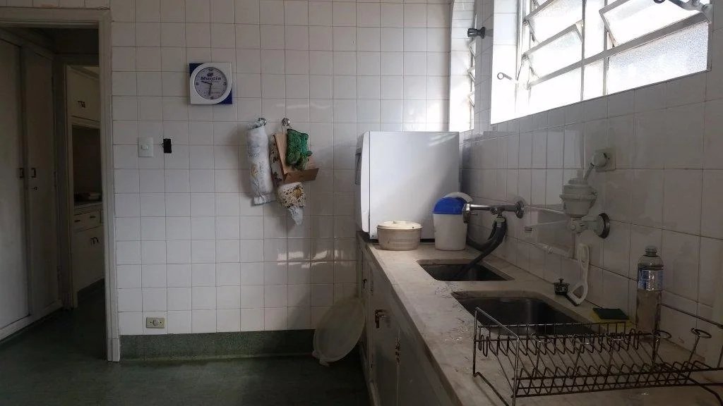 Casa à venda com 3 quartos, sendo 1 suíte, em Butantã, São Paulo, SP