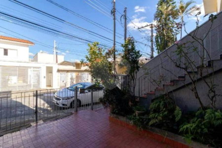 Sobrado à venda com 3 quartos em Jardim Franca, São Paulo, SP