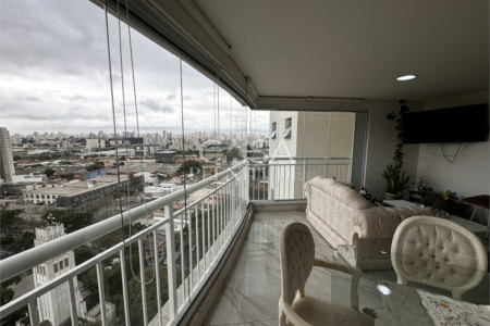 Apartamento à venda com 3 suítes em Mooca, São Paulo, SP