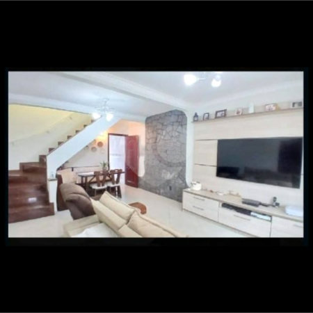 Casa à venda com 3 quartos, sendo 1 suíte, em Vila Ré, São Paulo, SP