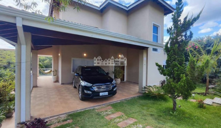 Casa à venda com 6 suítes no condomínio Portal Ouro Verde, Atibaia - SP