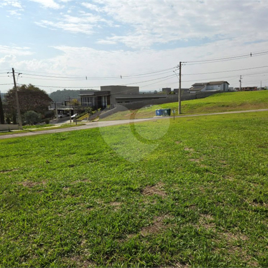Terreno à venda no condomínio Fazenda Alta Vista, Salto de Pirapora - SP