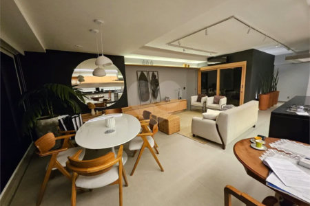 Apartamento à venda com 3 suítes em Vila Ferroviária, Araraquara, SP