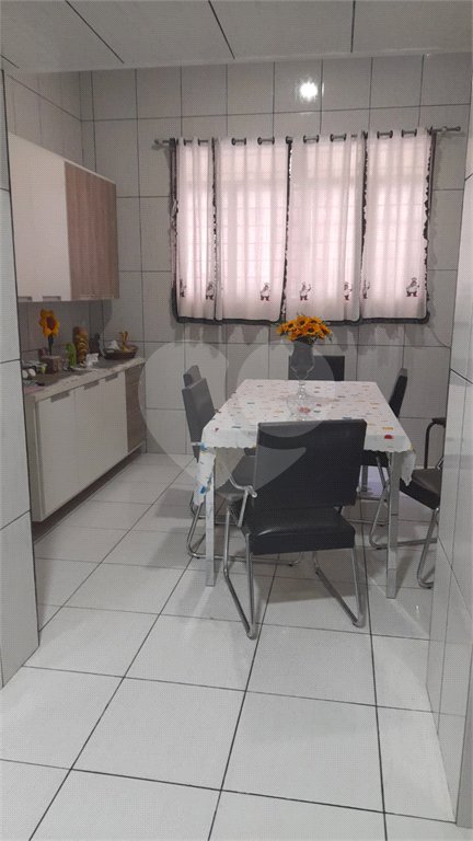 Casa de Vila à venda com 3 quartos, sendo 1 suíte, em Realengo, Rio de Janeiro, RJ