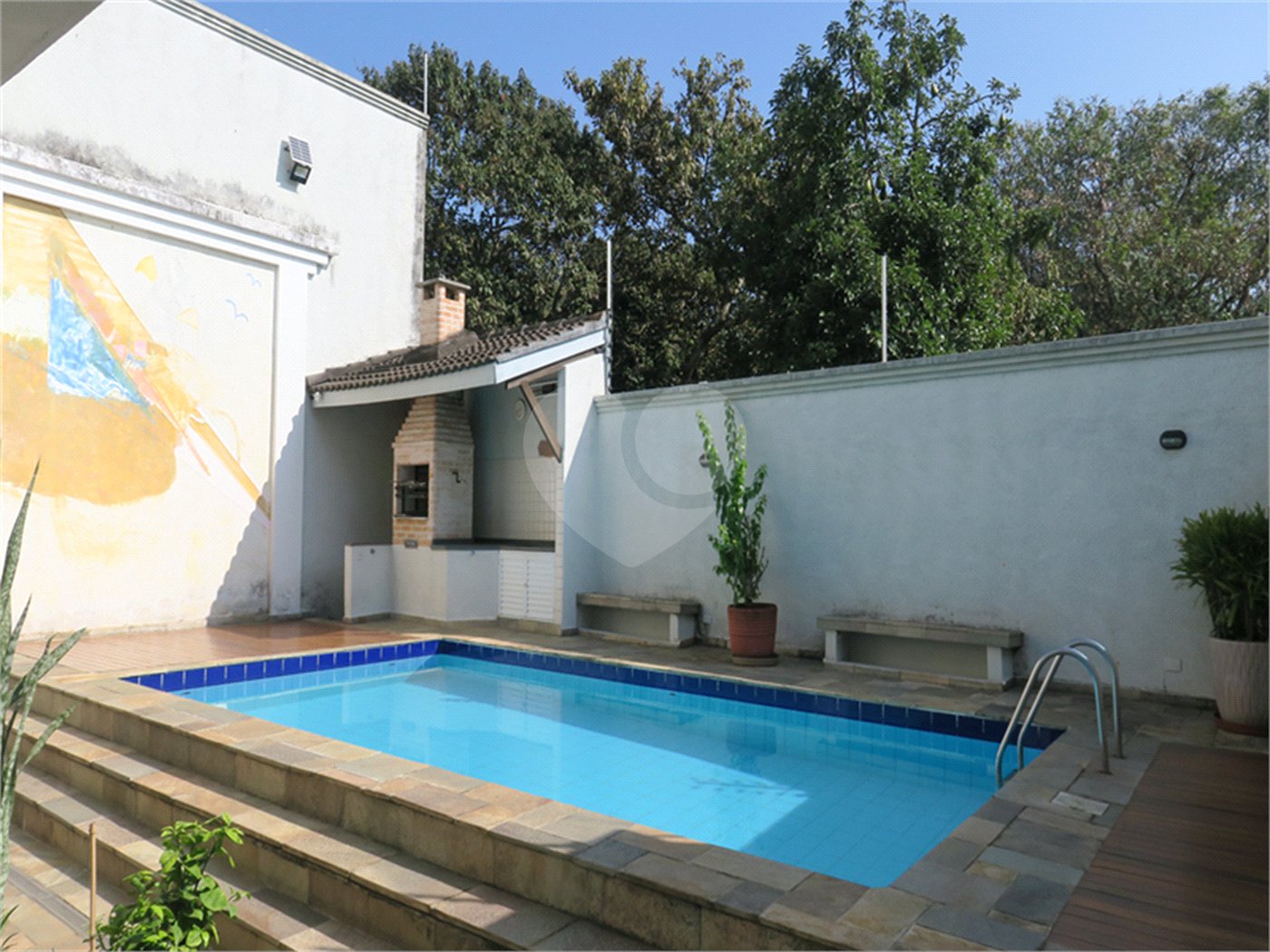 Casa à venda com 3 suítes em Vila Inah, São Paulo, SP