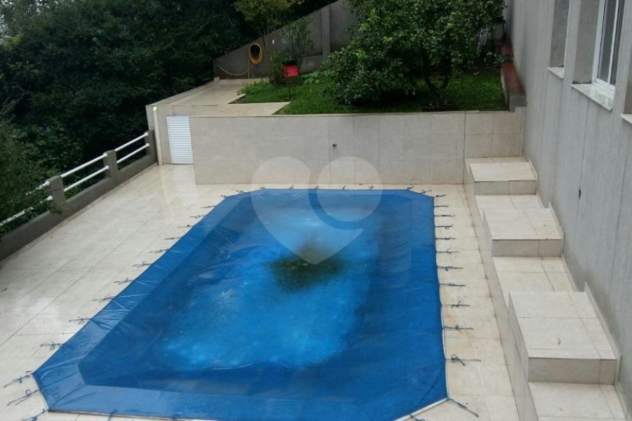Casa à venda com 5 suítes no condomínio Parque Imperial da Cantareira, Mairiporã - SP