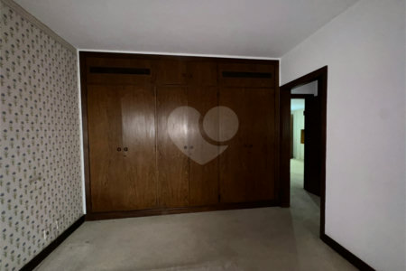 Apartamento à venda com 4 suítes em Jardim Marajoara, São Paulo, SP
