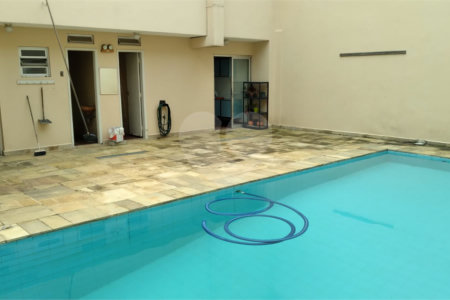 Casa à venda com 3 quartos, sendo 2 suítes,  em Saúde, São Paulo, SP