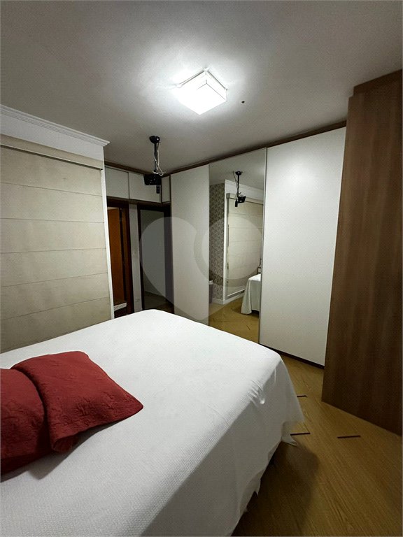 Sobrado à venda com 3 quartos, sendo 1 suíte, em Jardim da Saúde, São Paulo, SP