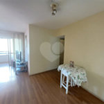 Apartamento à venda com 3 quartos, sendo 1 suíte, em Jardim das Acácias, São Paulo, SP