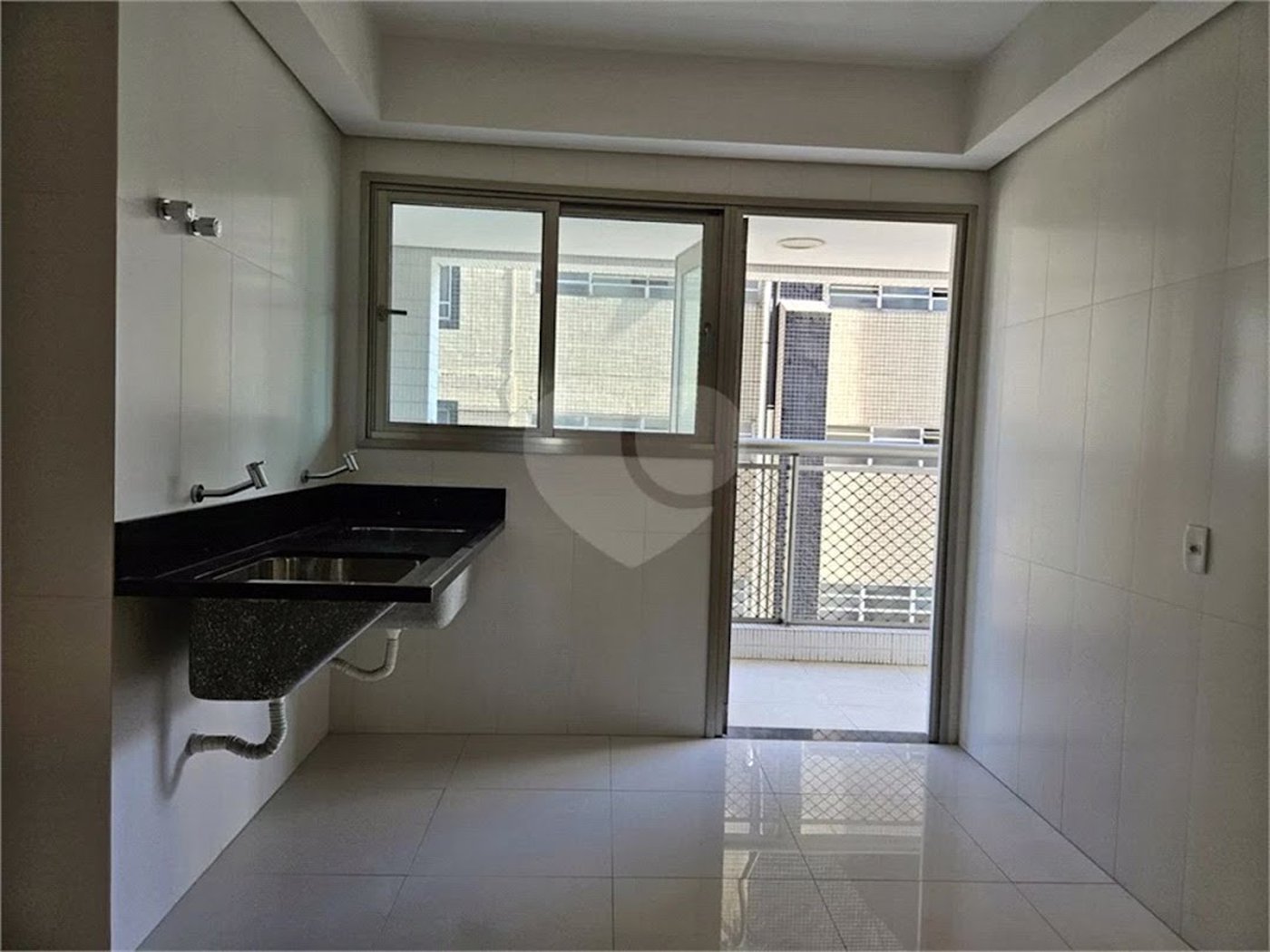 Apartamento Residencial à venda, Ponta da Praia, Santos - AP0507.