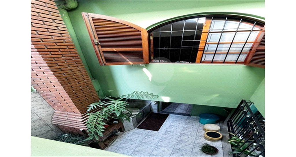 Casa à venda com 3 quartos, sendo 1 suíte, em Vila Boaçava, São Paulo, SP