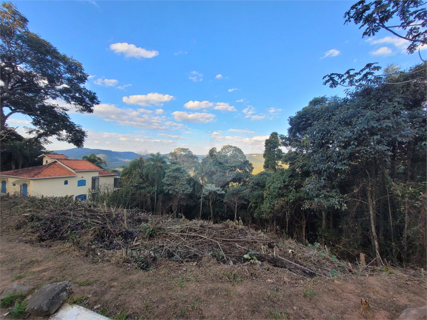 Terreno à venda no condomínio Sausalito, Mairiporã - SP