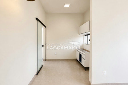 Casa à venda com 2 quartos, sendo 1 suíte, em Vila Nova, Três Lagoas - MS