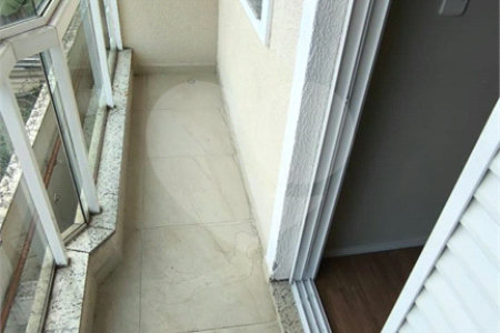 Apartamento à venda com 3 quartos, sendo 1 suíte, em Vila Pires, Santo André, SP