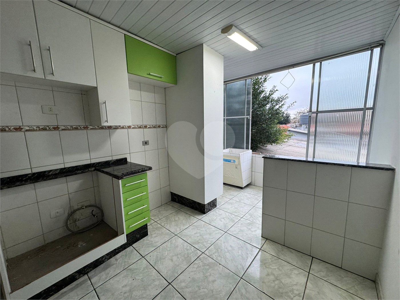 Casa à venda com 3 quartos, sendo 1 suíte,  em Jardim Imperador, Guarulhos, SP