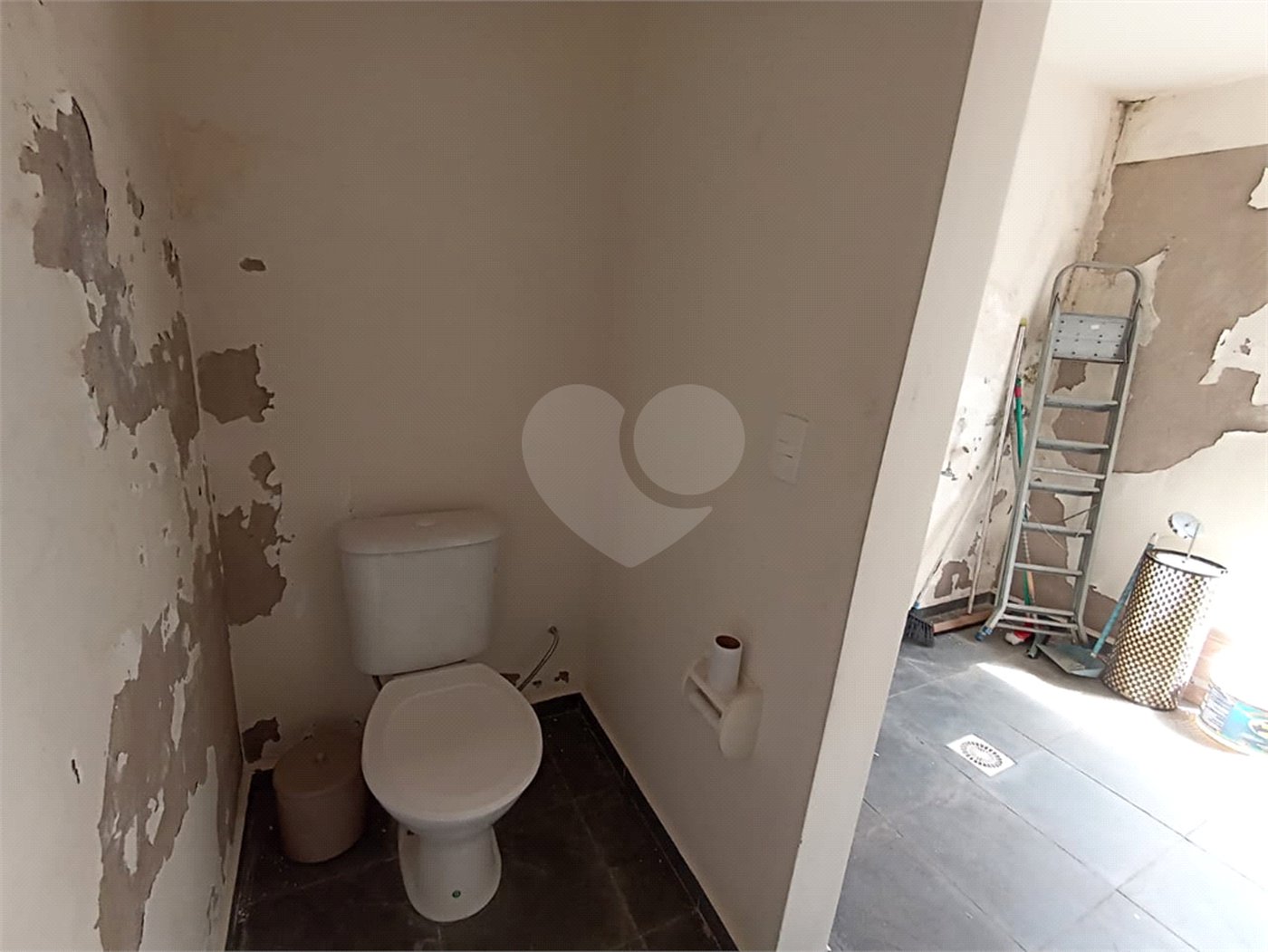 Casa para alugar com 4 quartos, sendo 1 suíte, no Centro, Itapetininga, SP