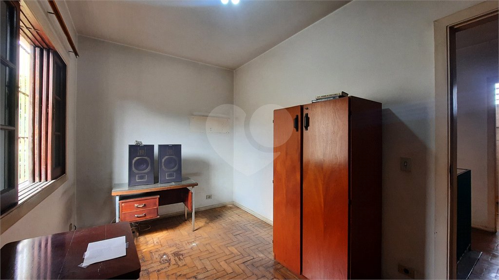 Sobrado à venda com 4 quartos, sendo 1 suíte,  em City Campo Grande, São Paulo, SP