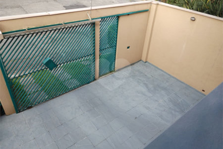 Casa à venda com 4 quartos, sendo 2 suítes, em Parque dos Príncipes, São Paulo, SP