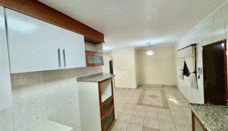 Sobrado à venda ou para alugar com 3 quartos, sendo 1 suíte, em Santana, São Paulo, SP